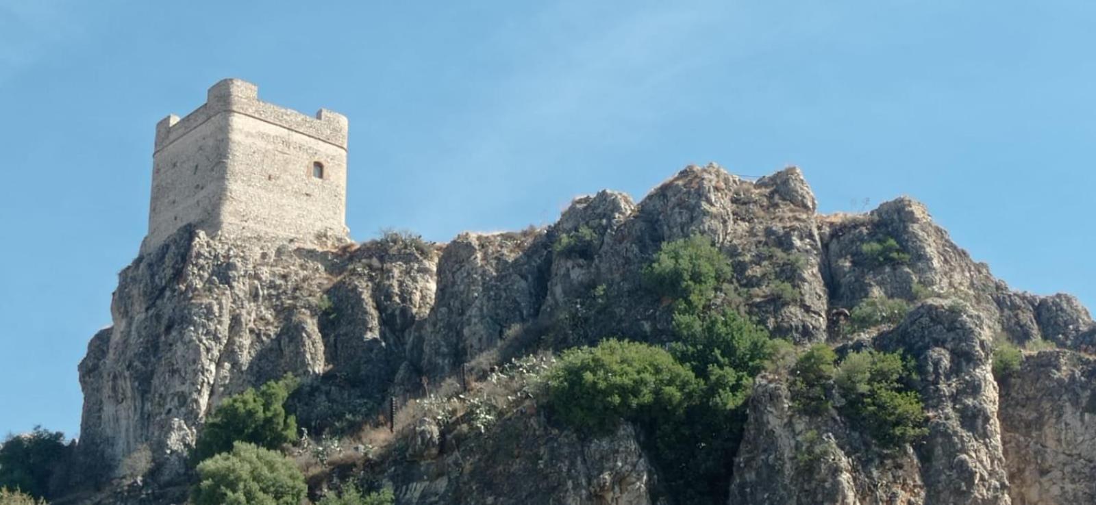 El Detalle Apartamento Y Estudio Zahara De La Sierra Kültér fotó